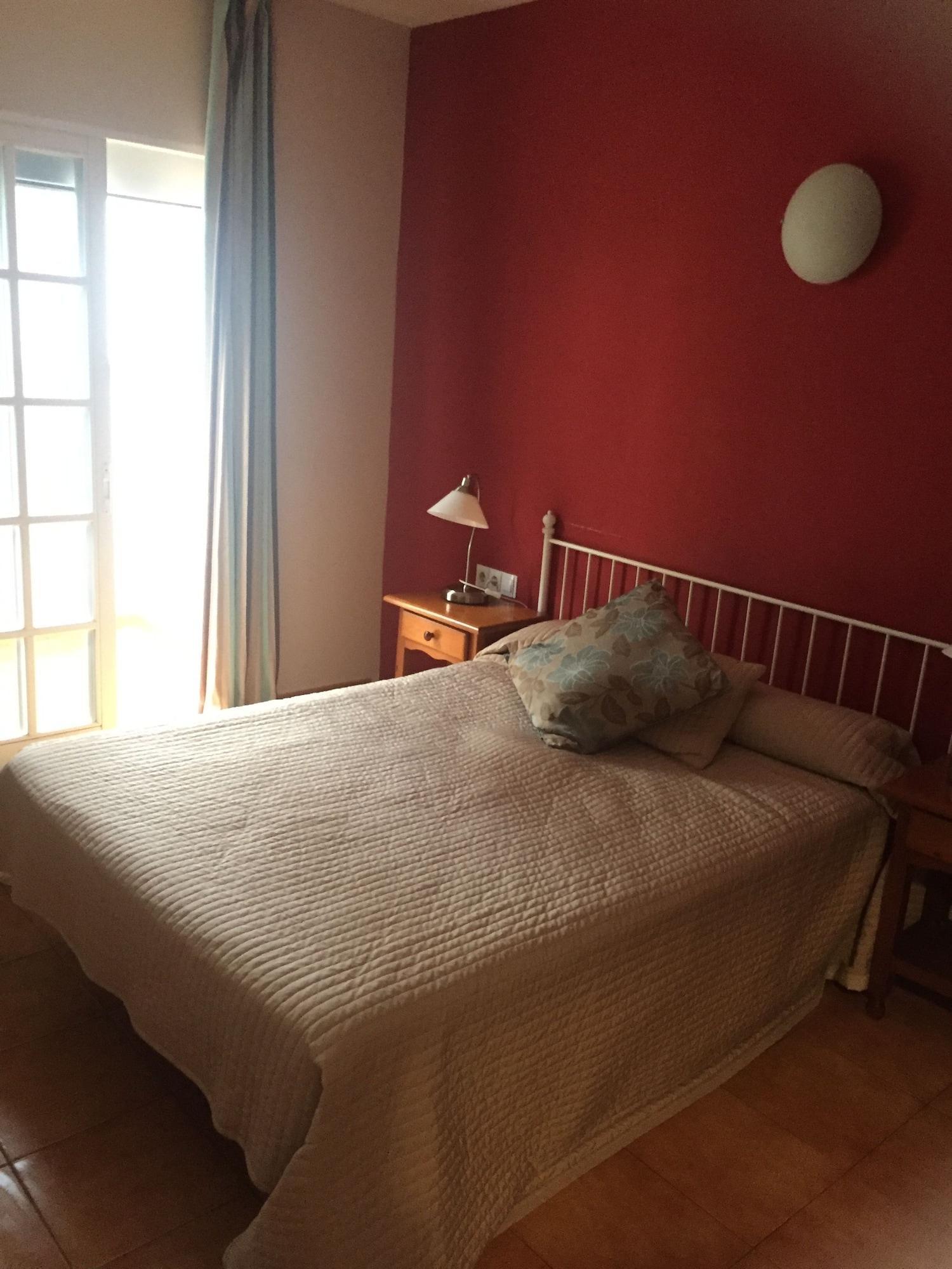 Hotel Marbella Фуeнхирола Екстериор снимка
