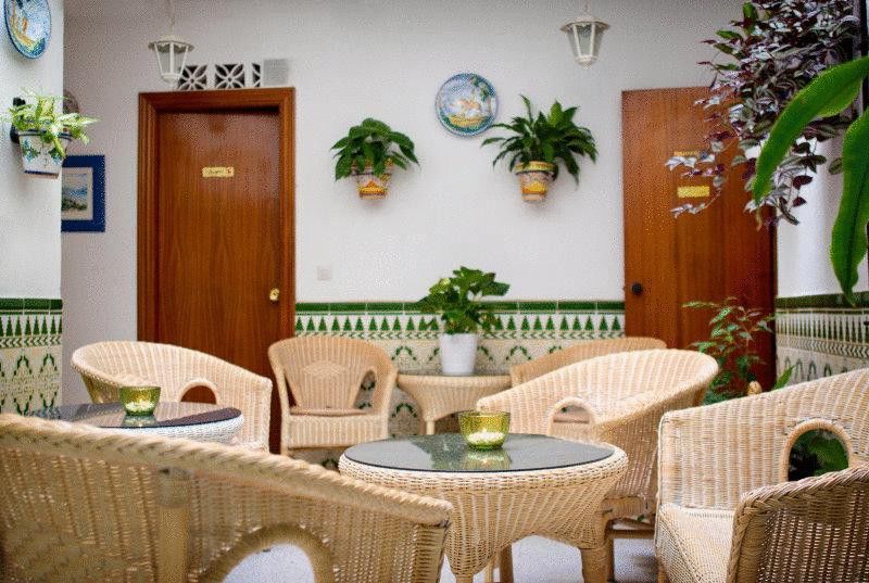 Hotel Marbella Фуeнхирола Екстериор снимка