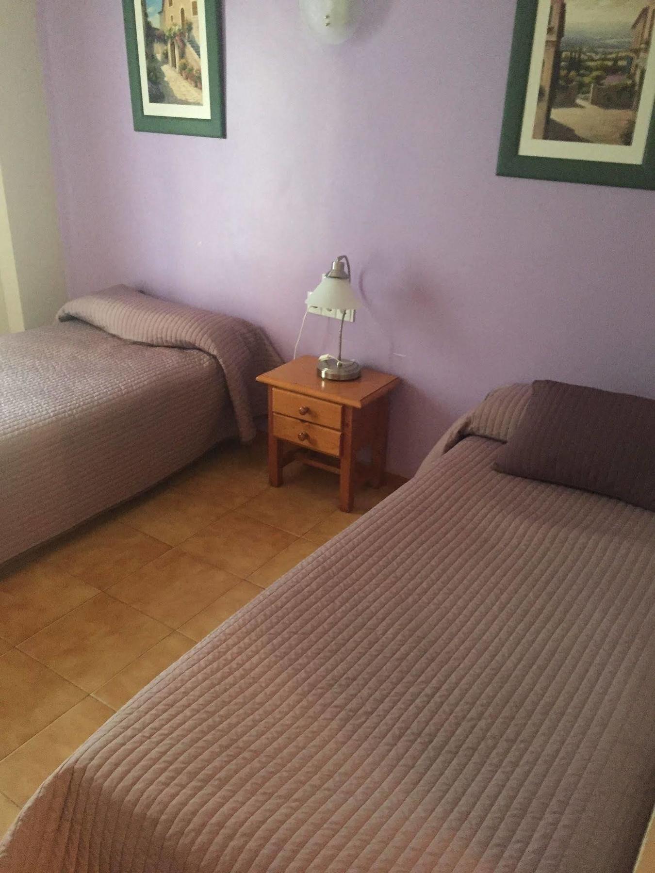 Hotel Marbella Фуeнхирола Екстериор снимка
