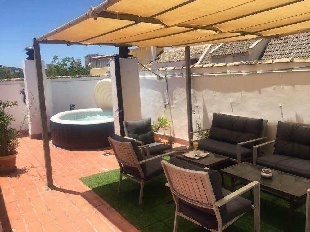 Hotel Marbella Фуeнхирола Екстериор снимка
